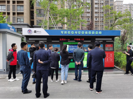 貓先生環(huán)保垃圾房，定時(shí)定點(diǎn)生活垃圾投放站，垃圾房廠(chǎng)家